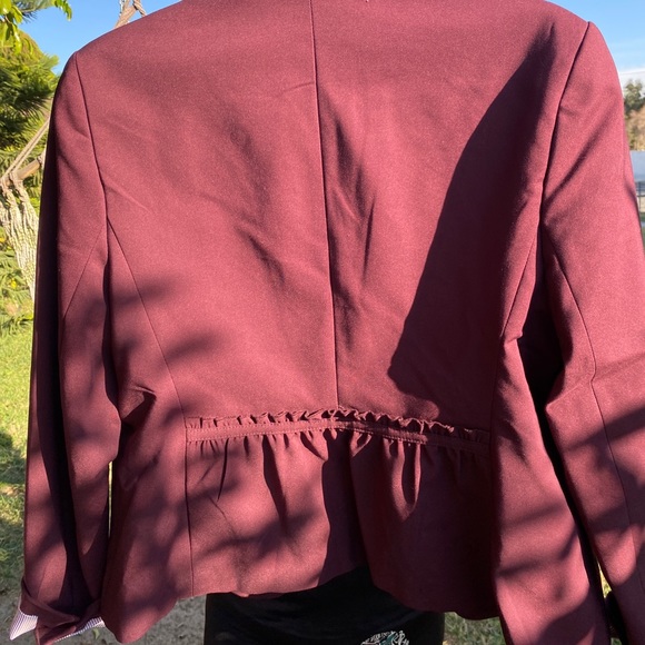 Burgundy Blazer - Picture 2 of 3